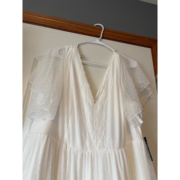 Torrid Ivory Lace A-line Boho Wedding Dress Size 22 NWT - Picture 5 of 10